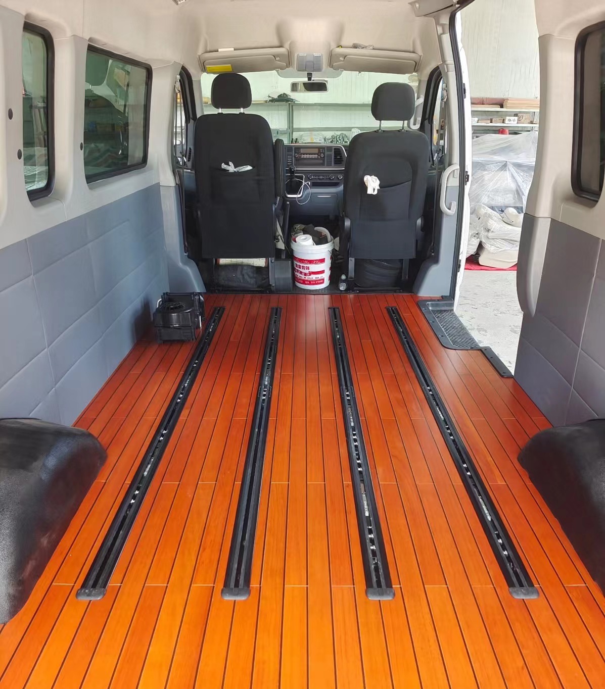 For  Mercedes-Benz V-Class/Vit - огляд і ціна Core Slider